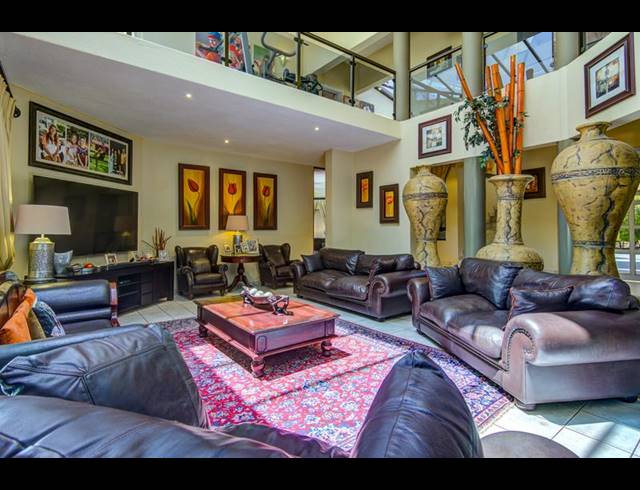 5 BEDROOM HOUSE FOR SALE IN BLUE GILL